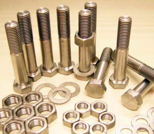 fastener for valves