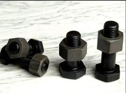 High strength bolt fasteners